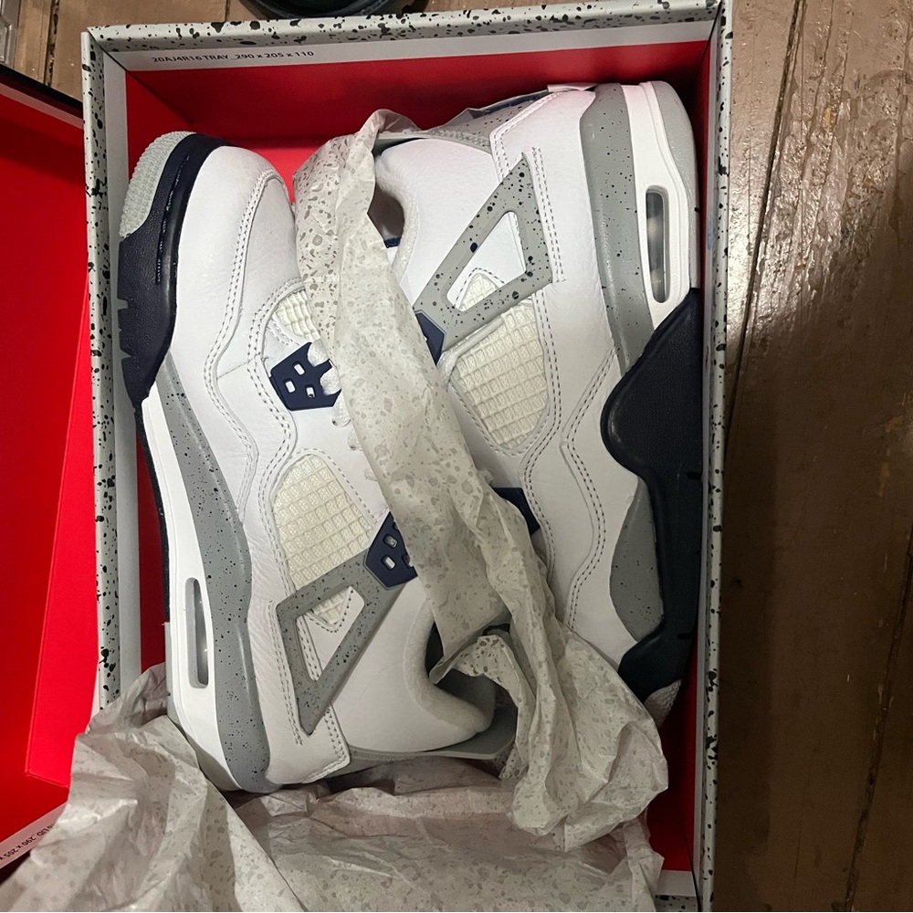 Jordan 4 worn once as my sons foot is too wide and they were uncomfortable